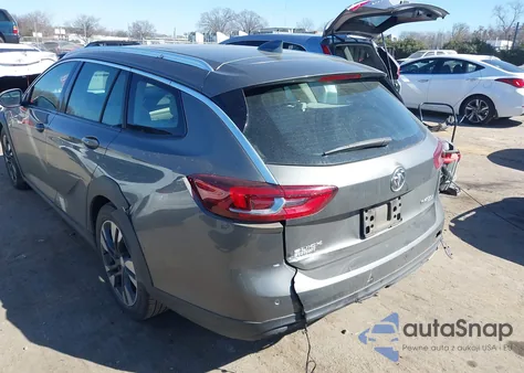2018 Buick Regal Tourx Essence из США, поврежденный, VIN W04GV8SX9J1135329